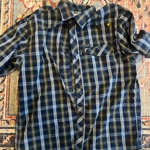 Columbia Omni-Dry Short Sleeve Button Down- Men’s Shirt Large